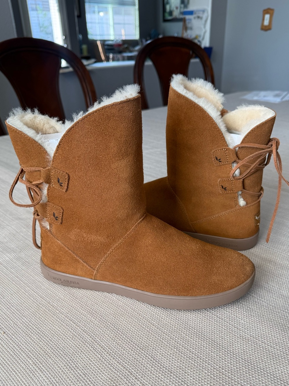 Koolaburra by ugg Shazi short Chestnut Suede Shearling-Lined Winter Boot